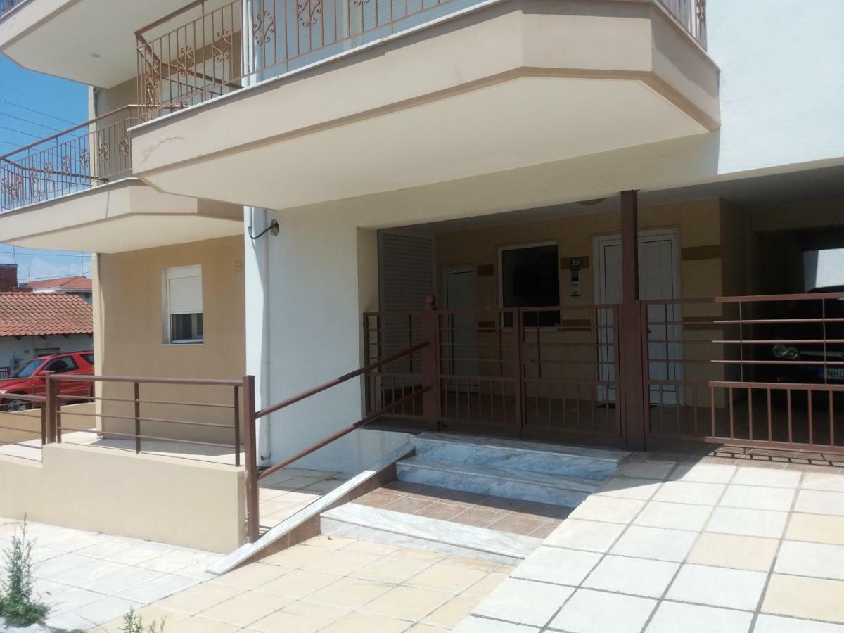 Jordan'S 3Rd Appartment At Nea Michaniona Exterior photo