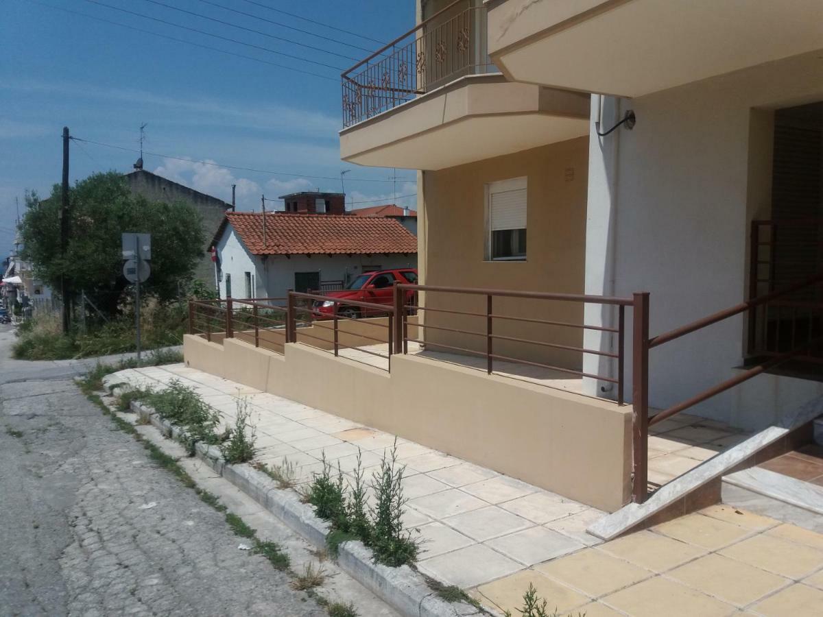 Jordan'S 3Rd Appartment At Nea Michaniona Exterior photo